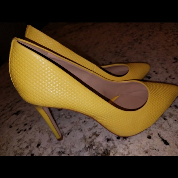 Gianni Bini Shoes - Heels